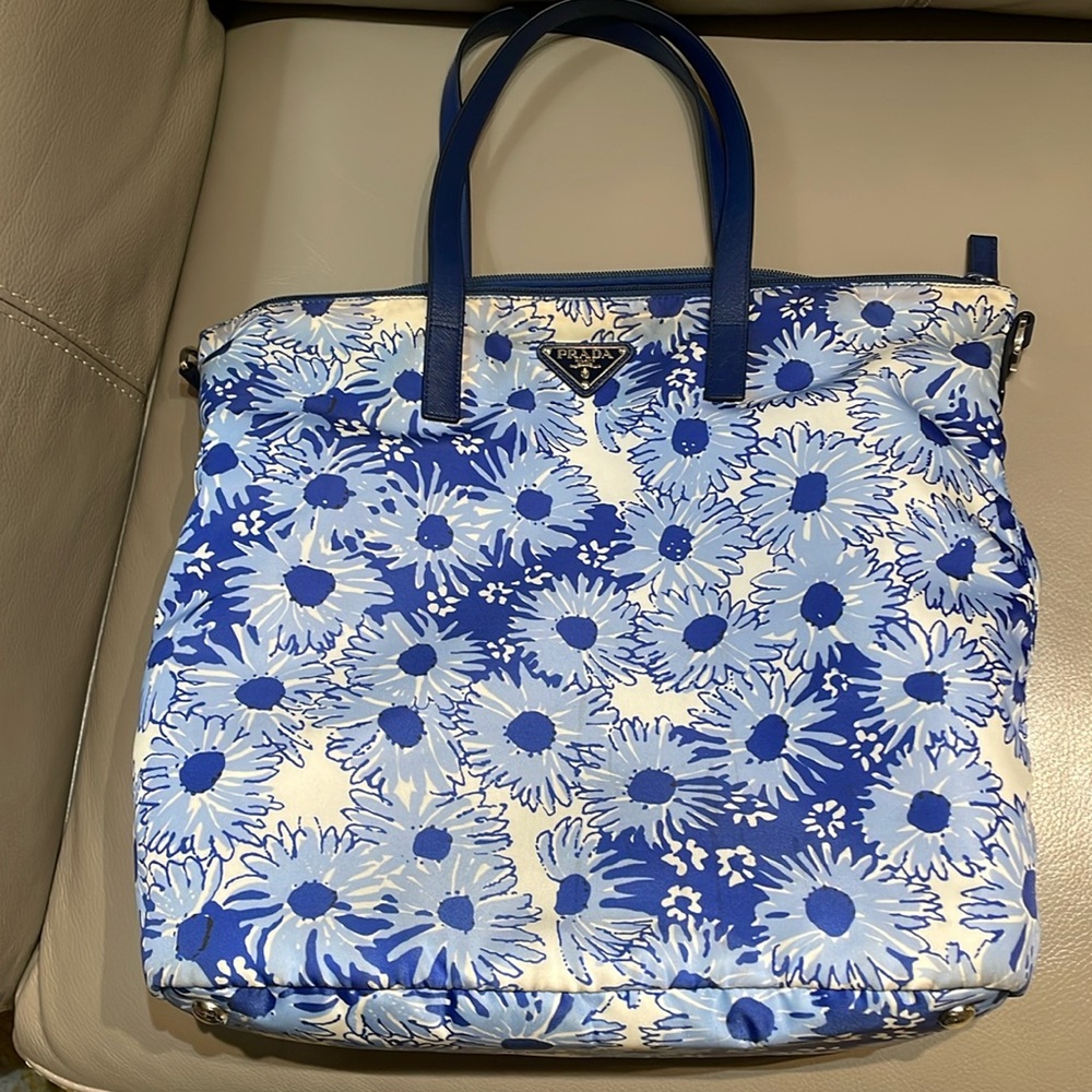 Authentic Prada - crossbody bag